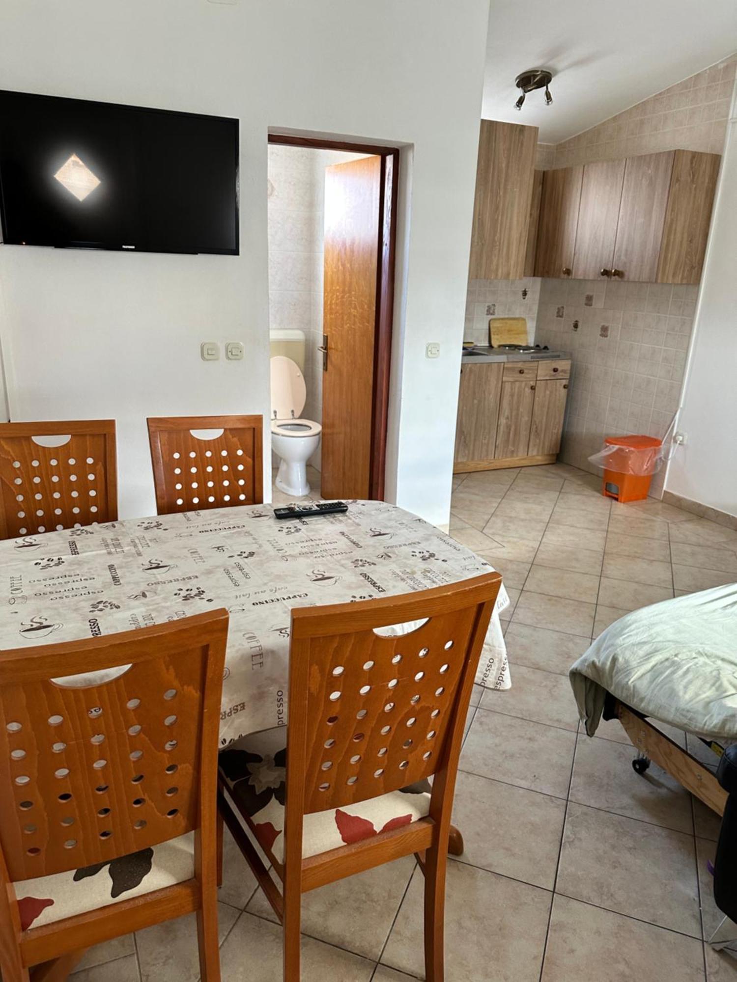 Apartments Kristina Vir Εξωτερικό φωτογραφία